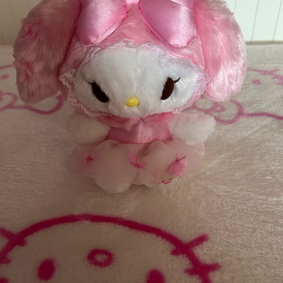 $9.99 SHIPPING Sakura My Melody plushy - Picture 3 of 4